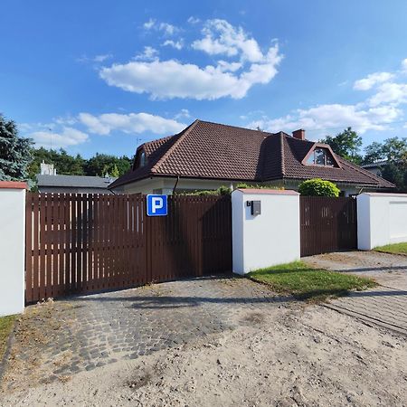Pokoje Goscinne Sonia Tuszyn Exterior photo